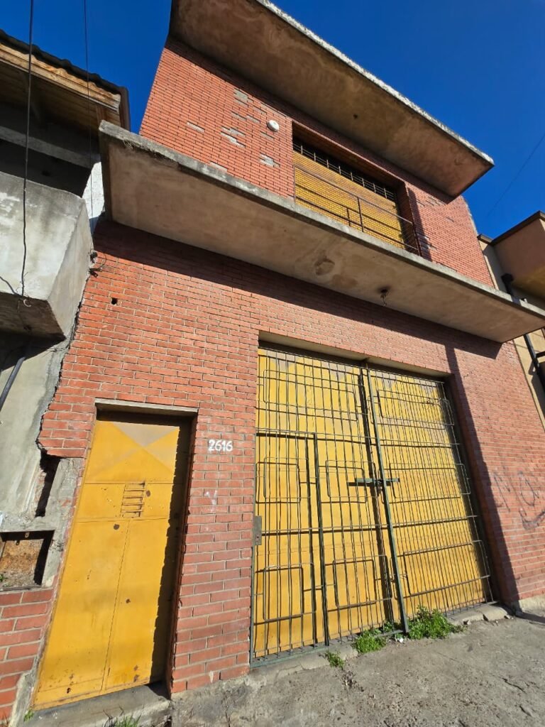 galpon frente florida1