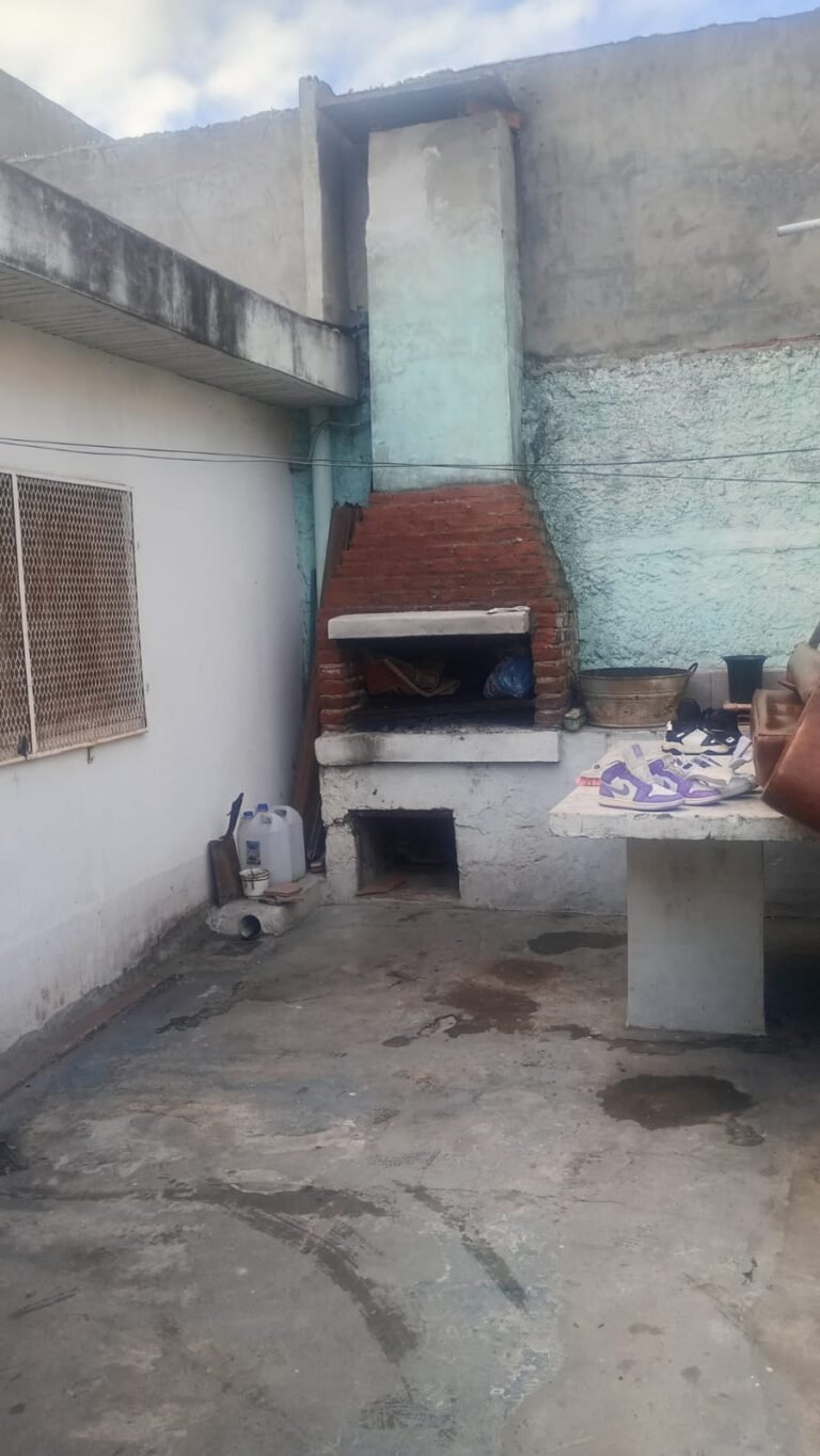 Gir_3625 Patio